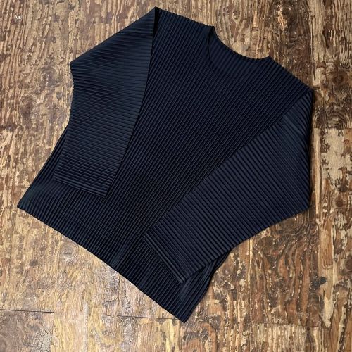 HOMME PLISSE ISSEY MIYAKE プリーツカットソー ネイビー 【公式通販】