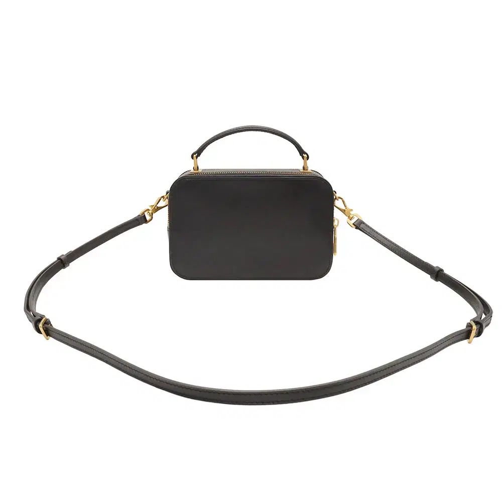 Valentino(ヴァレンティノ) ブラック カーフレザー ロックスタッズ V 