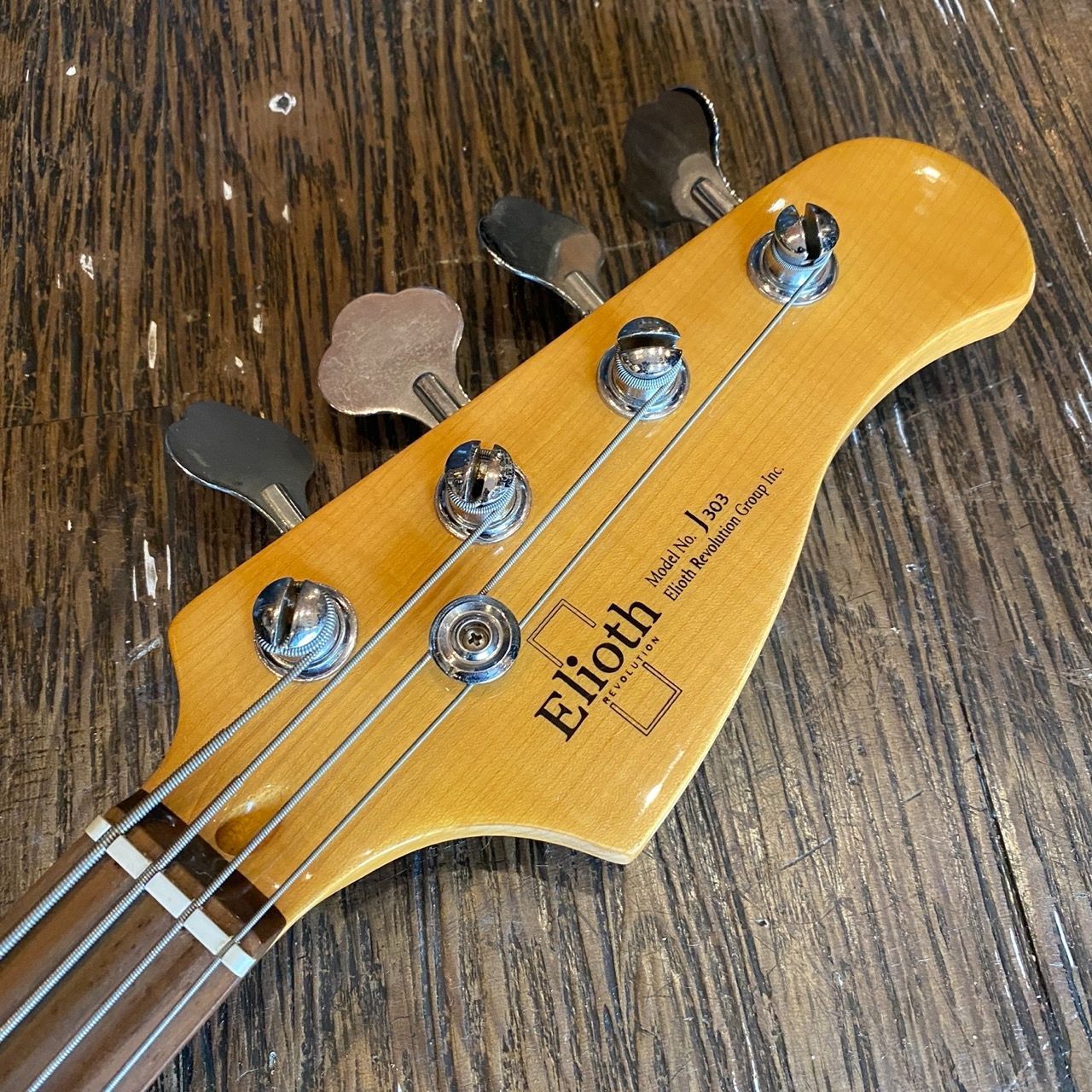 Elioth J 303 エレキベース Elioth J303 | Reverb