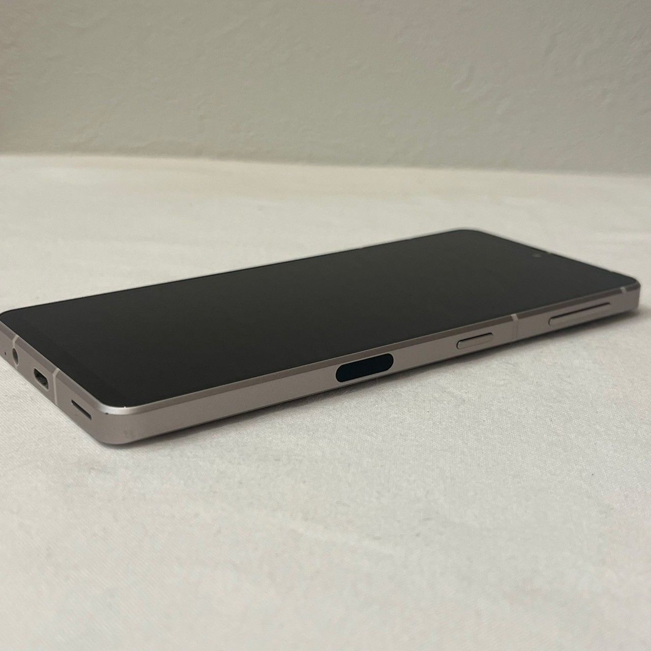 AQUOS|sense7|SHG10|本体|シルバー|SIMフリー|バッテリー良好|No.2010