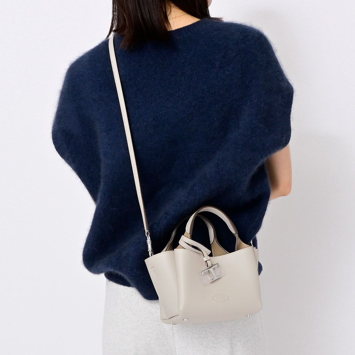 新品 トッズ TOD'S トッズ レザー バッグ マイクロ ショルダー