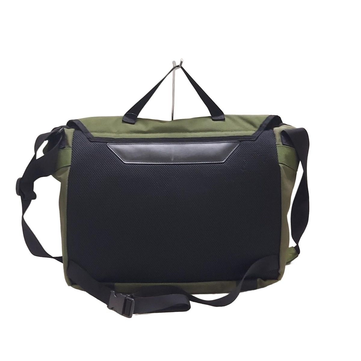 Lacoste ラコステ ビジネスバッグ - グリーン×黒 2way 本体ロックなし DECORATOM_COM_BR