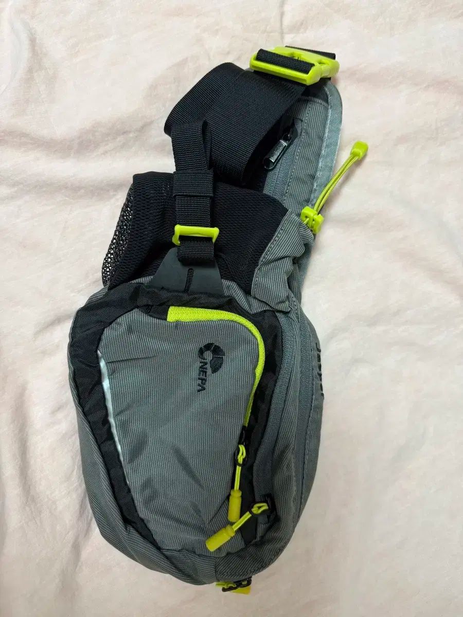 NEPA ネパ ヒップバッグ 登山用 バッグ