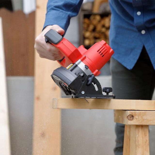 京セラ Kyocera 旧リョービ 充電式丸ノコ BW-1800L1 600101A 18V充電式 小型 軽量 パワフル