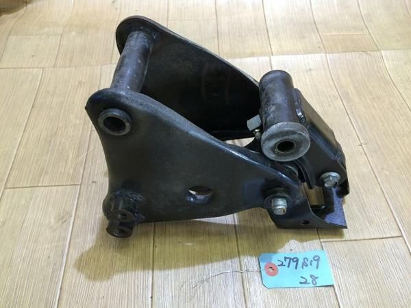 専用です。 GS250 FW☆GJ71A☆サスペンション リンク☆S19-28