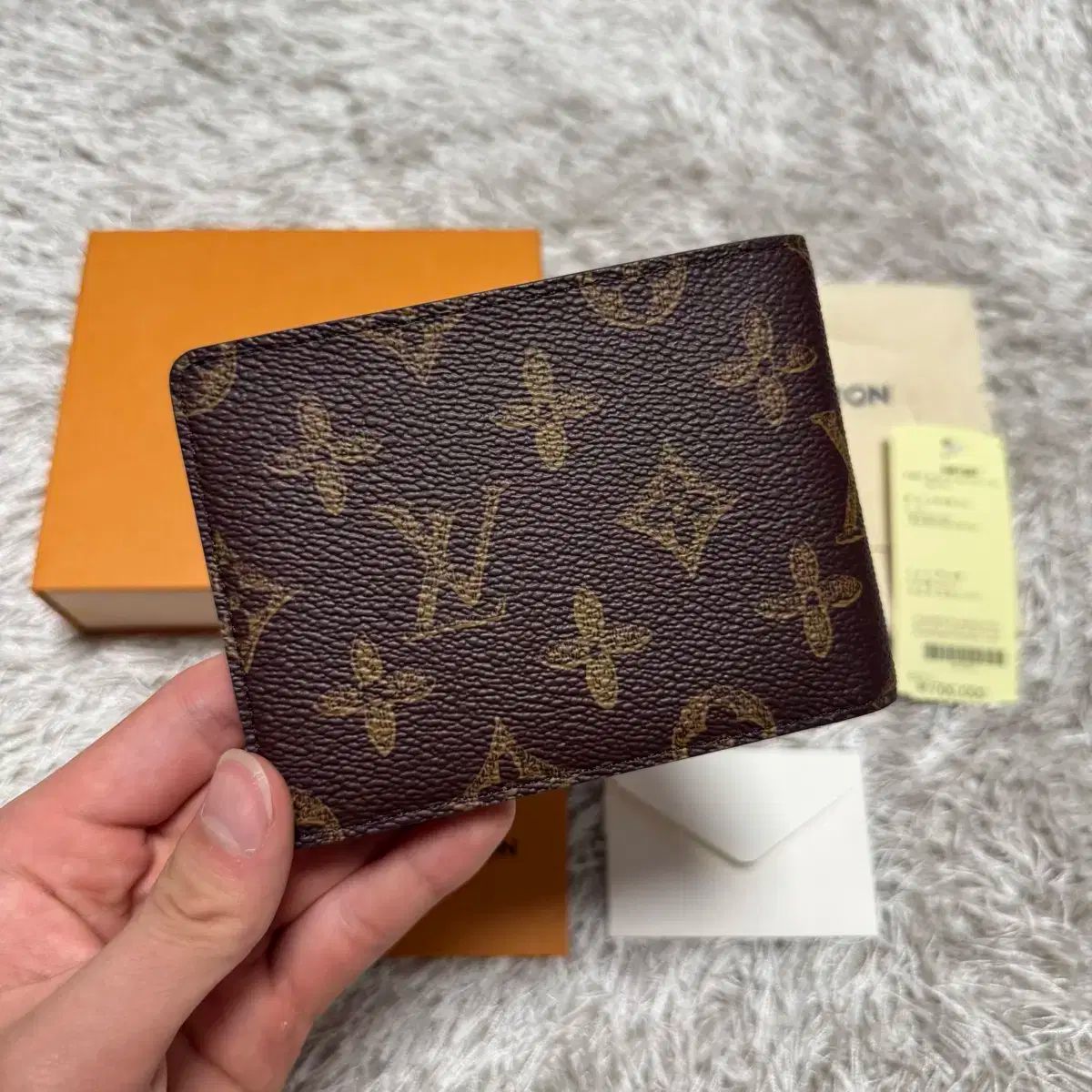 LV ルイヴィトン モノグラム コンパクトジップ 二つ折り財布 廃盤品