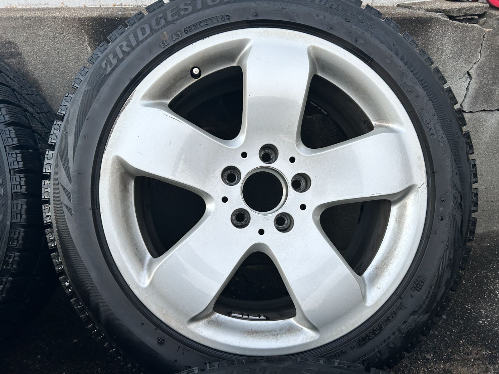 激安 4本セット メルセデス・ベンツ Eクラス W211/S211 純正