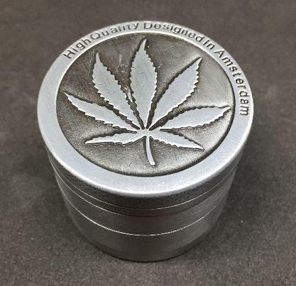 喫煙具セット売り大特価【ガラスパイプ150本・シリコンパイプ60本