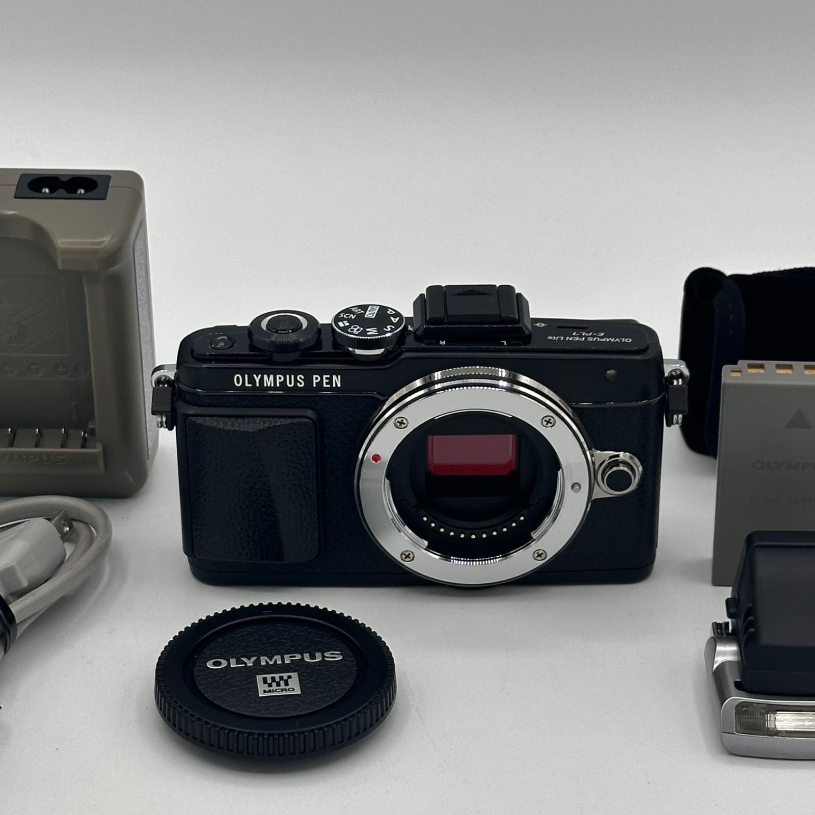 オリンパス OLYMPUS E-PL7 ブラックボディ 14-42ｍｍ EZ シルバー レンズセット ミラーレス一眼 中古 カメラ | OLYMPUS ミラーレス一眼 PEN E-PL7 ボディ ブラック PEN E