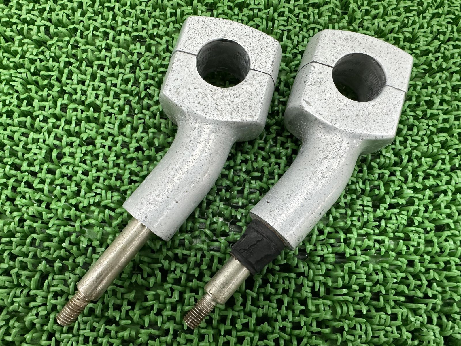 VRX400ロードスター ハンドルポスト 左右 ホンダ 純正 中古 NC33 1インチハンドル用 ノーマルライザー 曲がり無し 品薄 希少品