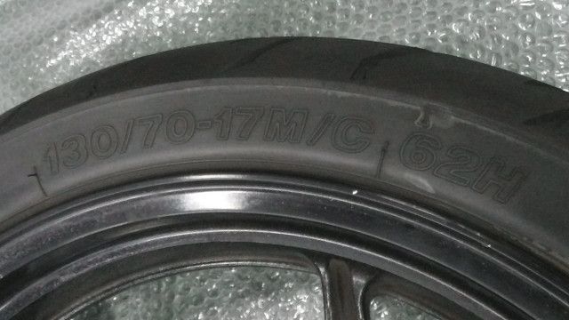 ニンジャ Ninja 250R　EX250K　の　リアホイール タイヤ付 *1629337040