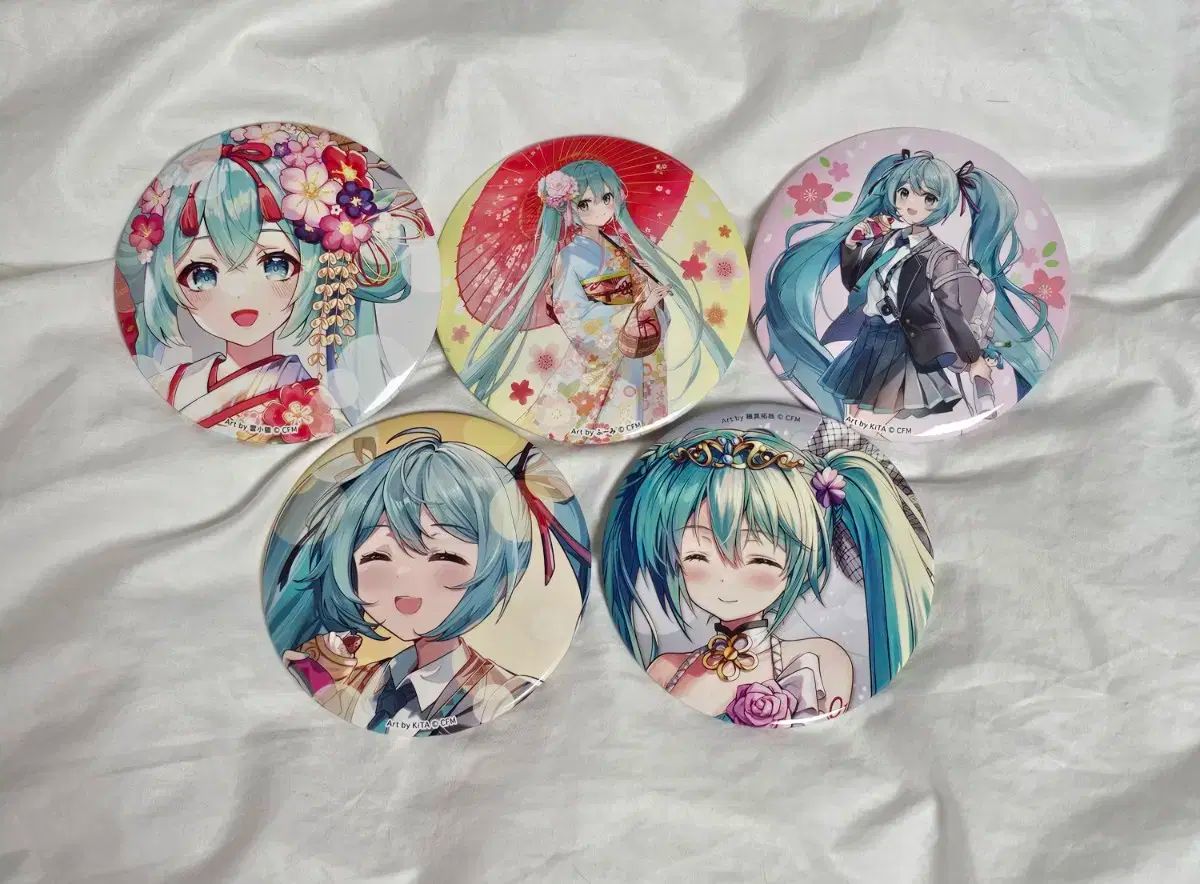 VOCALOID(ボーカロイド・ボカロ) 初音 ミク BIG 缶バッジ まとめ売り 出品