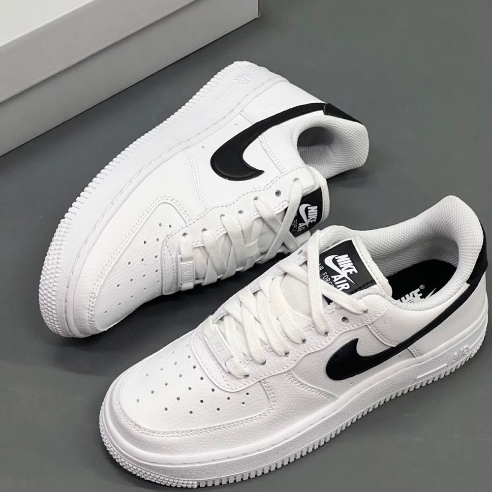 新品未使用】 NIKE WMNS AIR FORCE 1 '07 