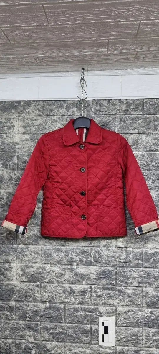 Burberry Kids バーバリーキッズ キルトキルティングジャケット 6y