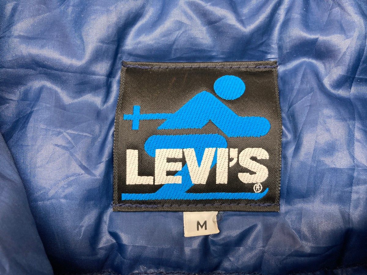 リーバイス Levi