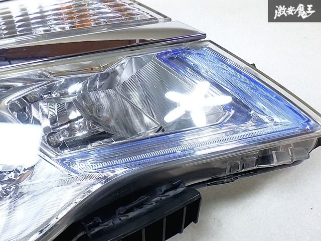 C26⁄NC26 後期 セレナ LED右ヘッドライト右ライト 右側 KOITO 100 C26 