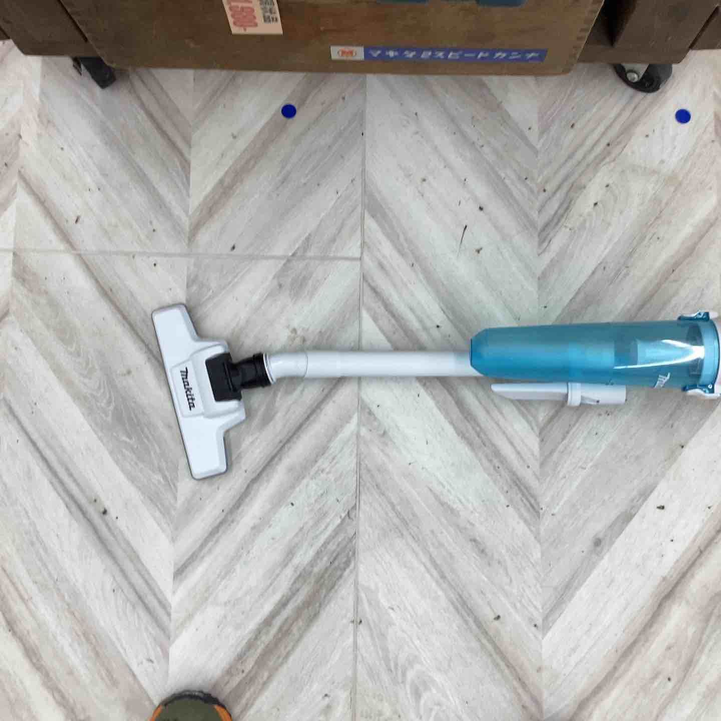 makita コードレスクリーナー
