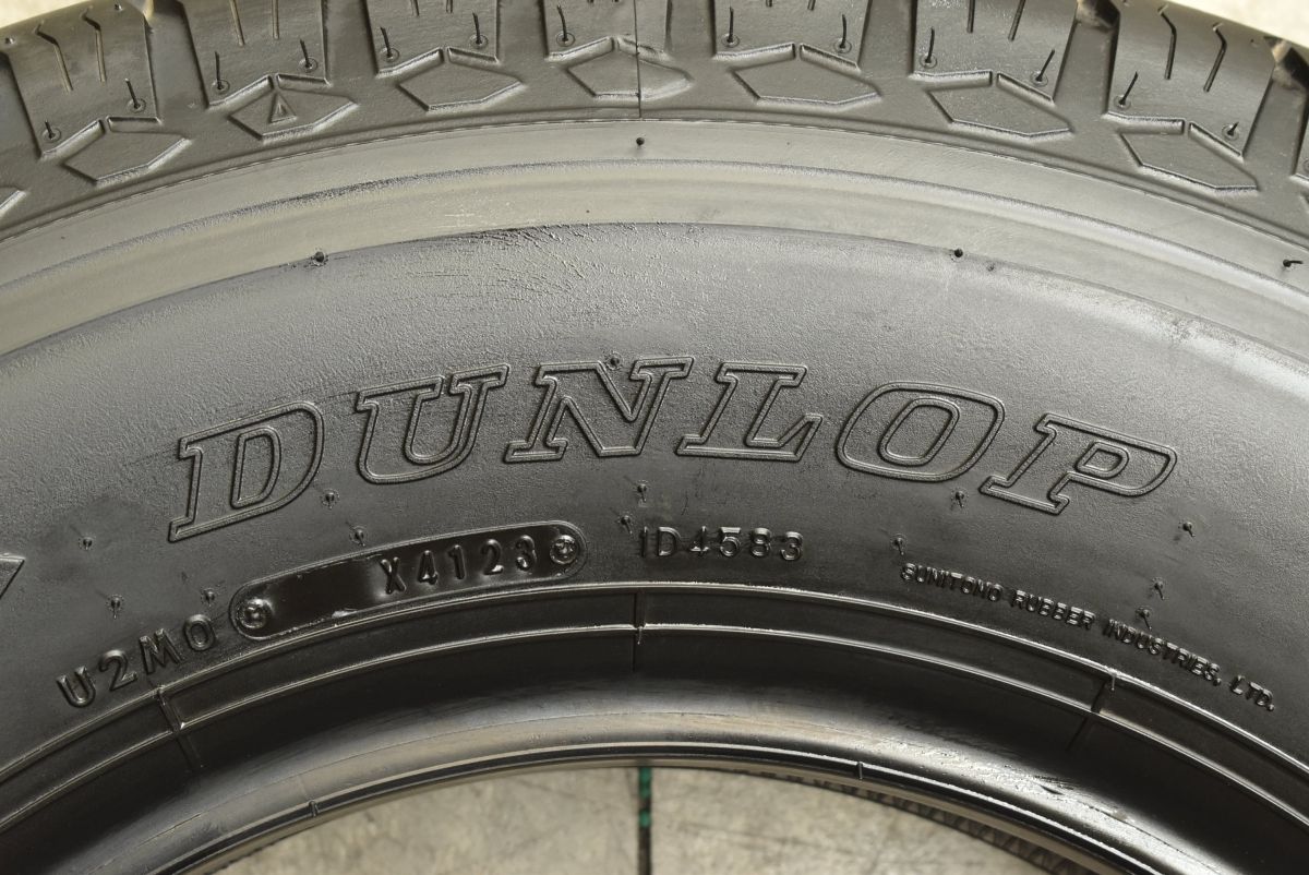 使用わずか 超バリ溝】ダンロップ SP LT5 205/85R16 117/115L LT