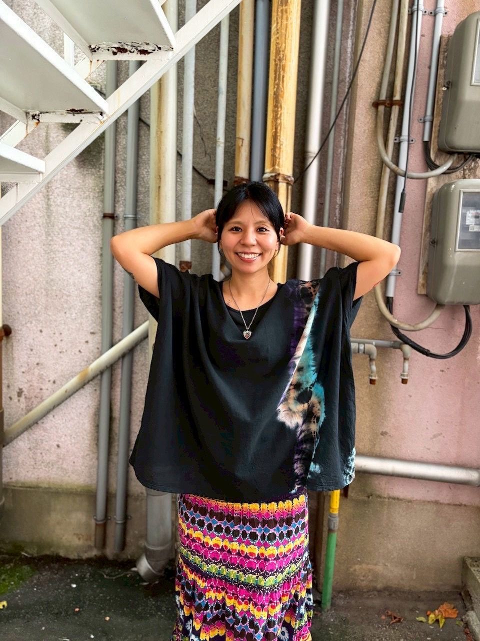 タイダイ プルオーバーブラウス ブラック×パープル×ベージュ×ブルー HD24-84