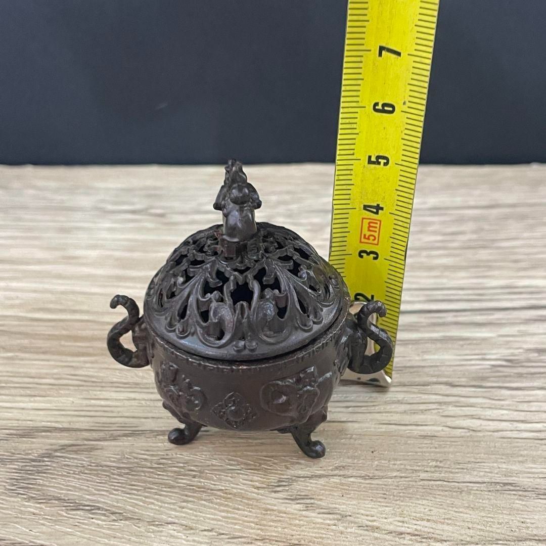 銅 細工 五福八宝三足炉 香道具 室内茶台 沈香 檀薫香炉 装飾品 工芸品 置物 銅 細工 五福八宝三足炉 香道具 室内茶台 沈香 檀薫香炉 装飾品