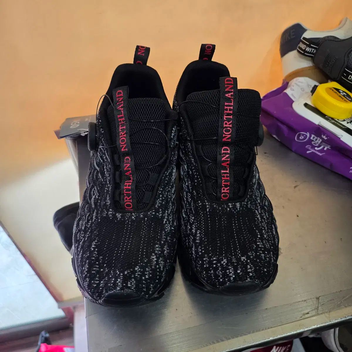 ノースランド トレッキングシューズ 250 サイズ