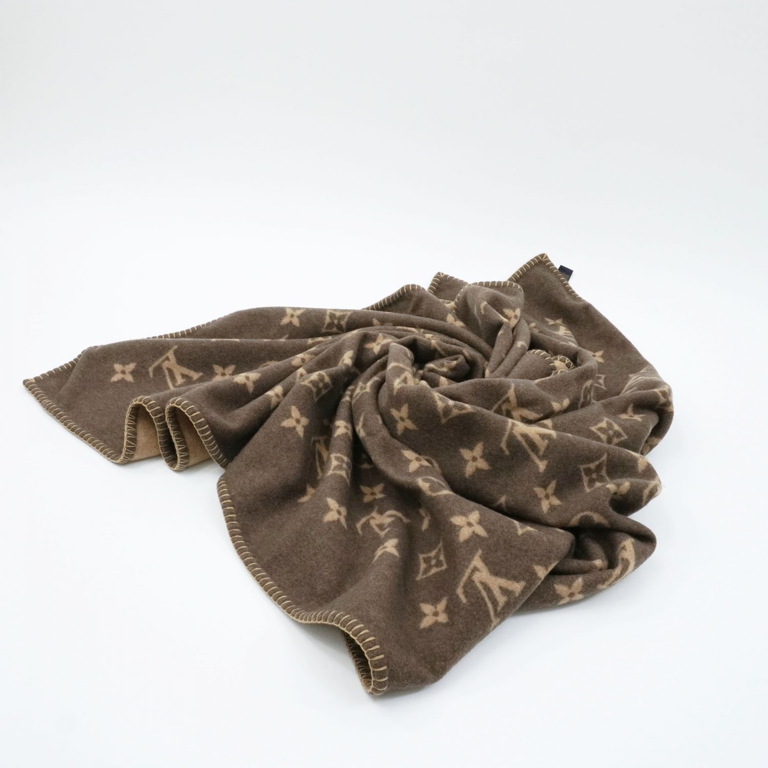LOUIS VUITTON モノグラム毛布 ブラウン