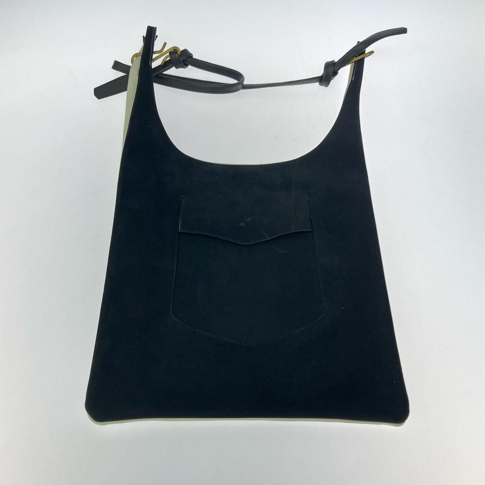 NICENESS LOWE.H-MEDI ﾌﾞﾗｯｸﾎﾜｲバッグ