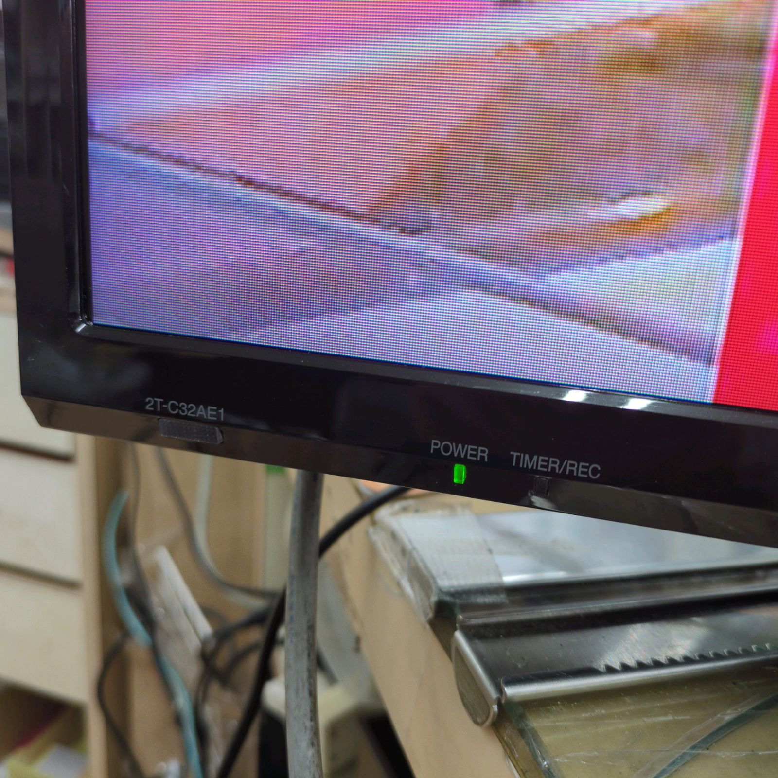 32インチ地デジTV