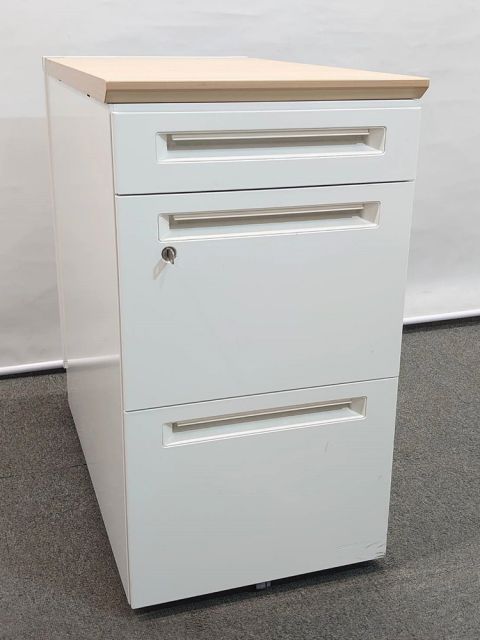 関東のみ 6台入荷 オカムラ 脇机 袖机 3段脇机 延長デスク サイドワゴン デスクワゴン 鍵付き ホワイト 天板ナチュラル デスクシステム オフィス家具