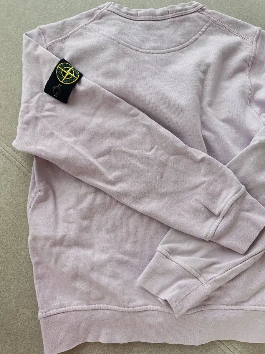 STONE ISLAND ストーンアイランド キッズ トレーナー