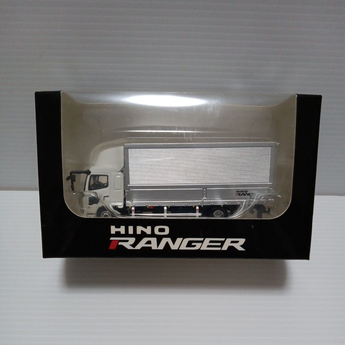 HINO RANGER「日野 レンジャー」トラック ミニカー 日野自動車 - メルカリ
