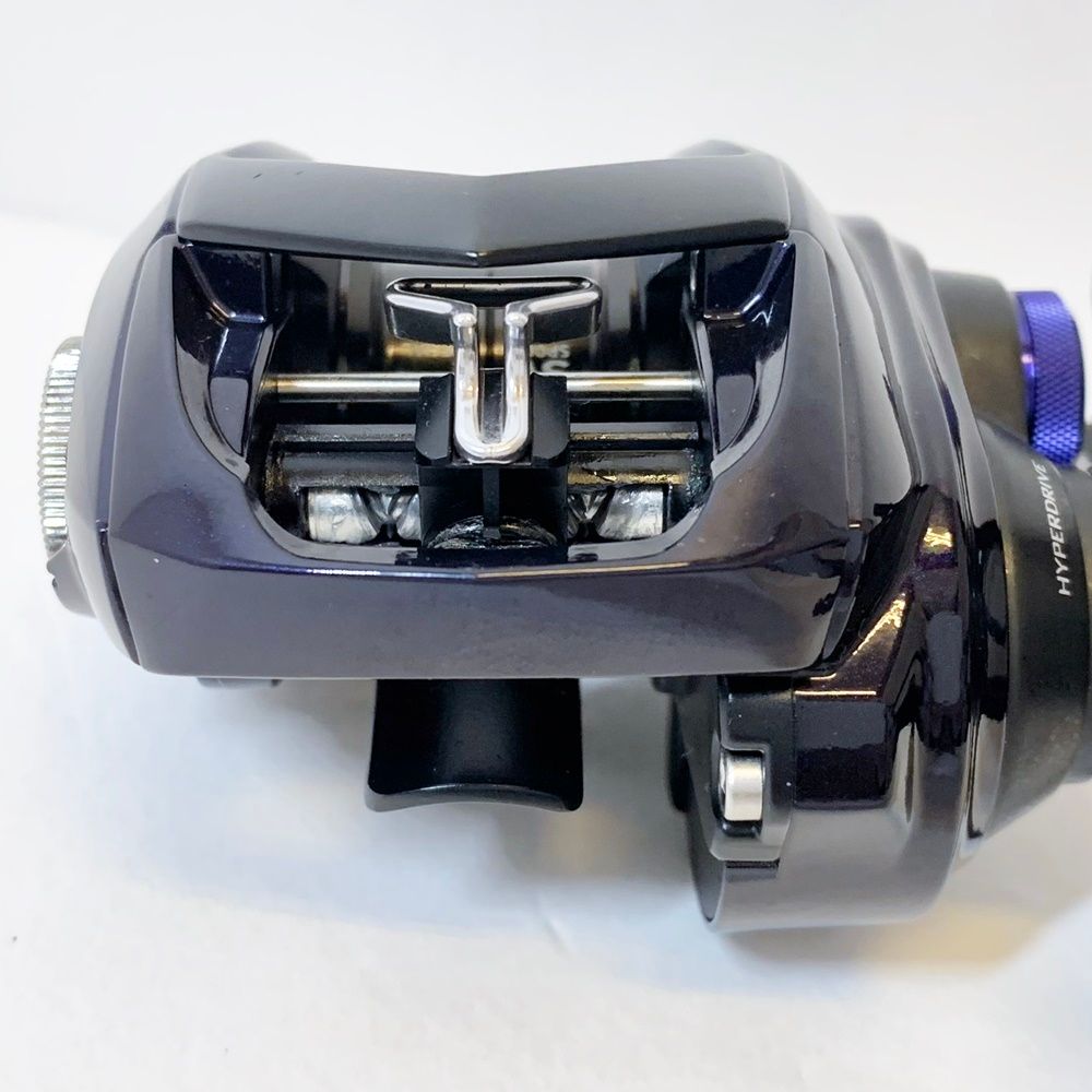 Daiwa ダイワ リール 23ソルティストSVTW ベイトリール 左ハンドル 86