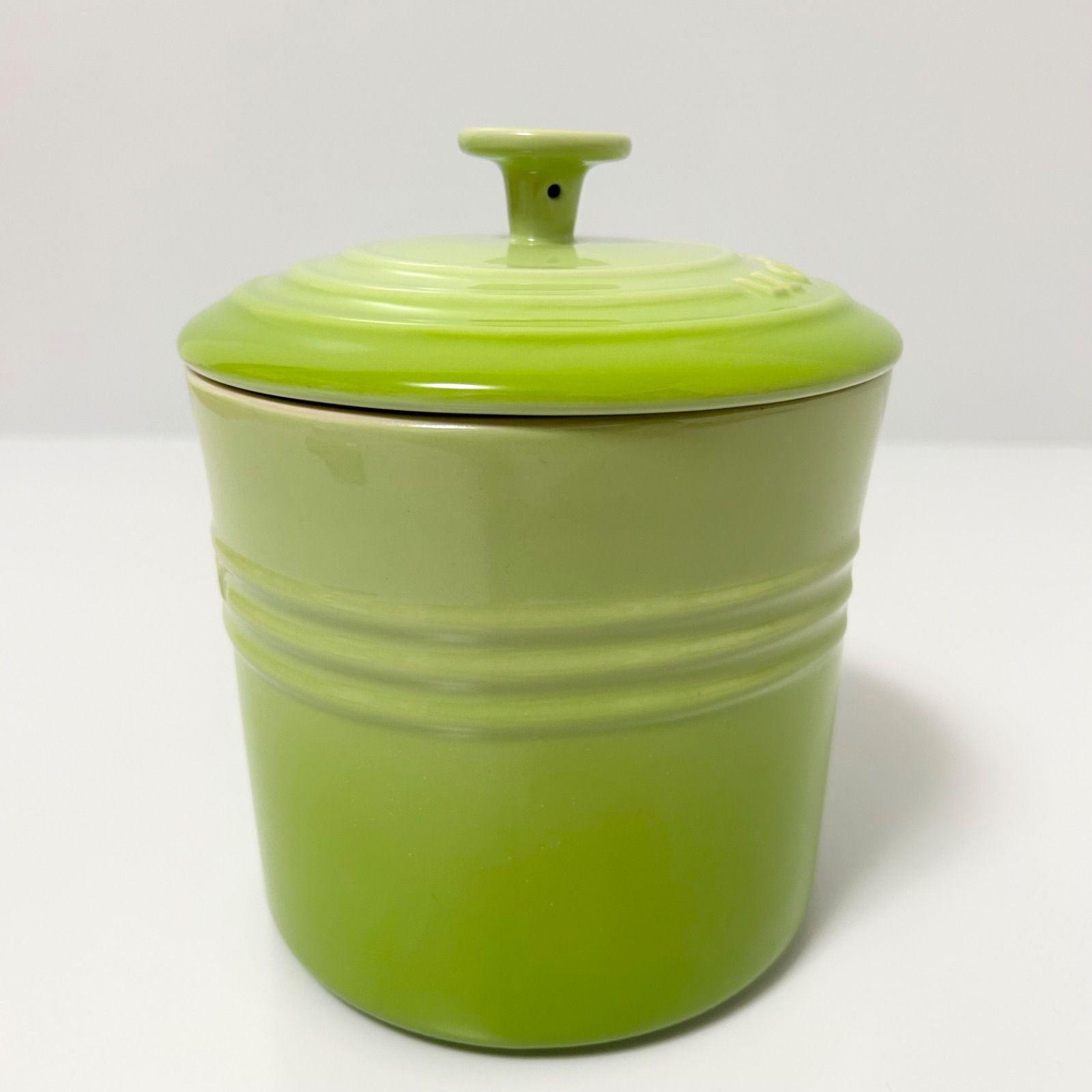 クルーゼ ペットフードコンテナ