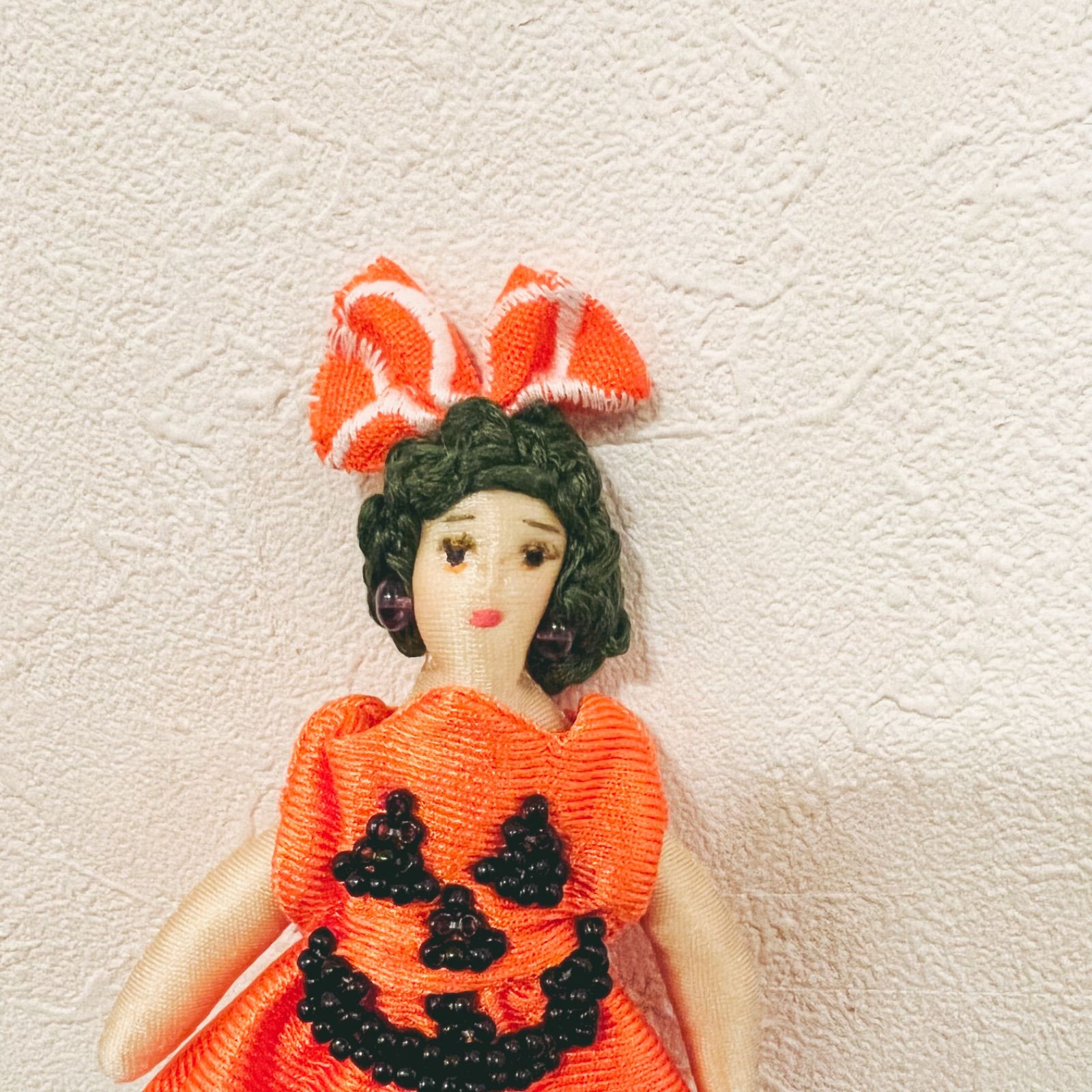 す*ん様 ハンドメイド　人形　ミナペルホネン　ドールチャーム　ミニチュア　手作り ハンドメイド ミニチュア 人形 ドールチャーム ミナペルホネン