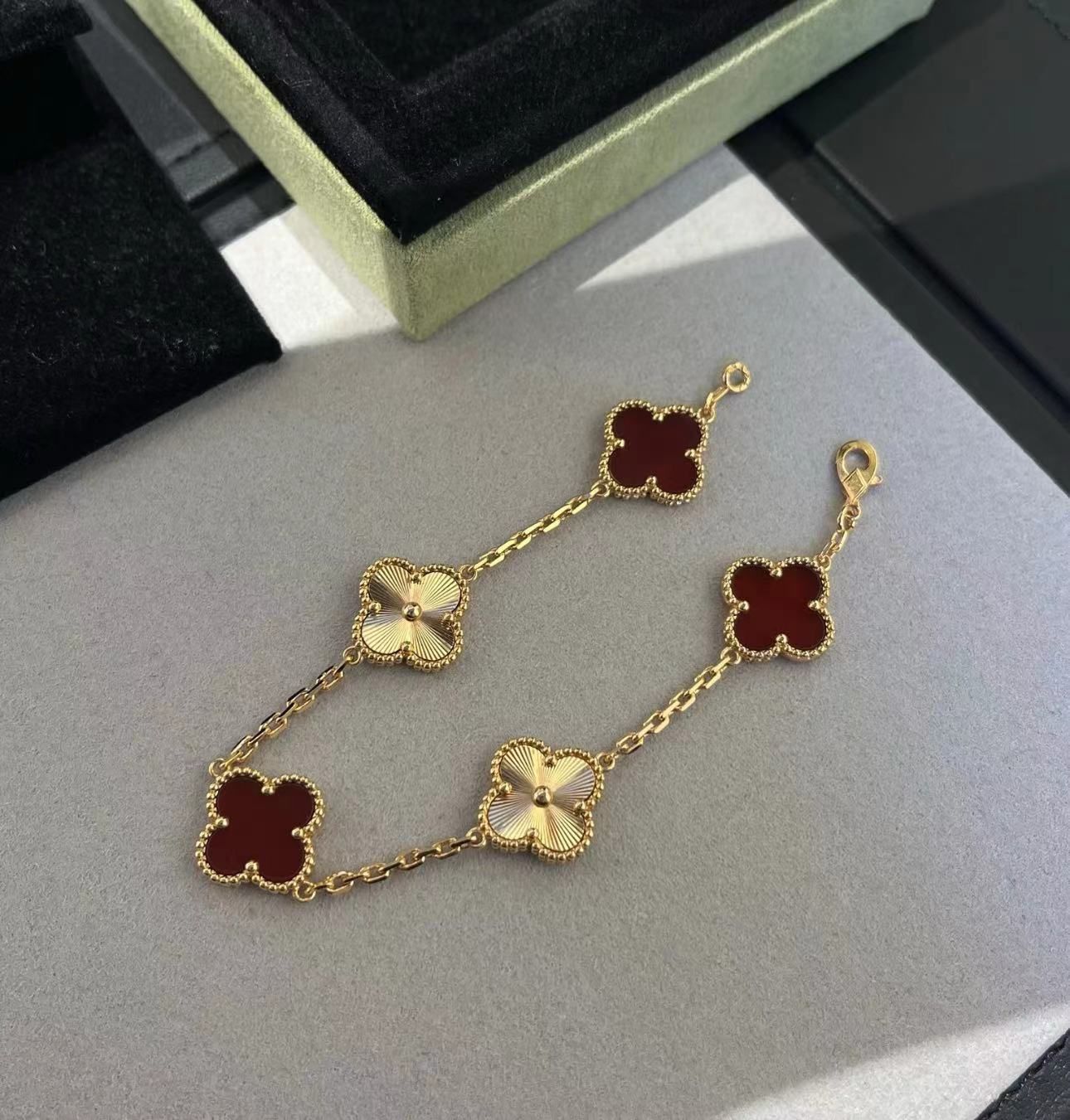 VanCleef&Arpels ヴァンクリーフ&アーペル ブレスレット