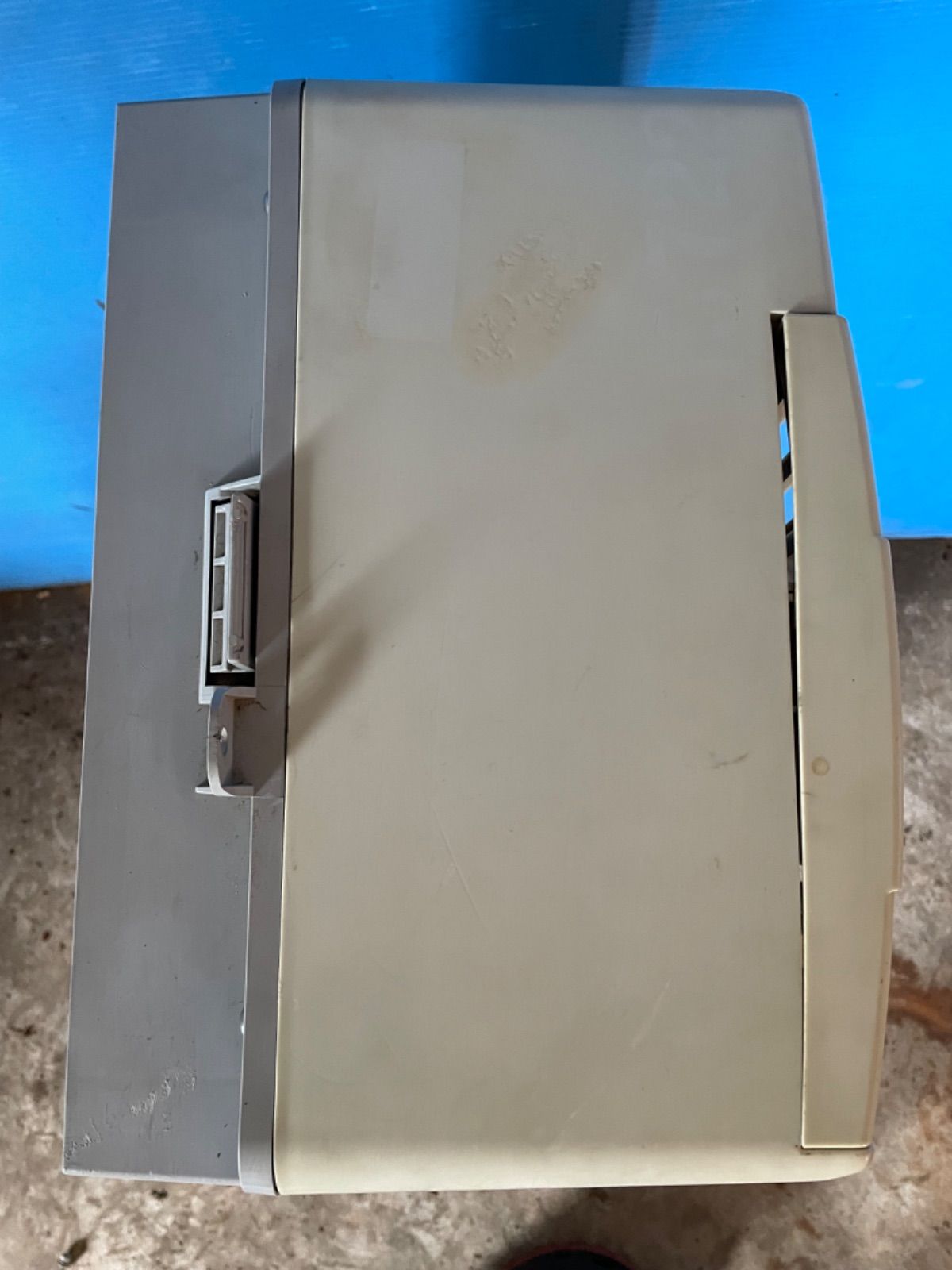 １００V 窓型