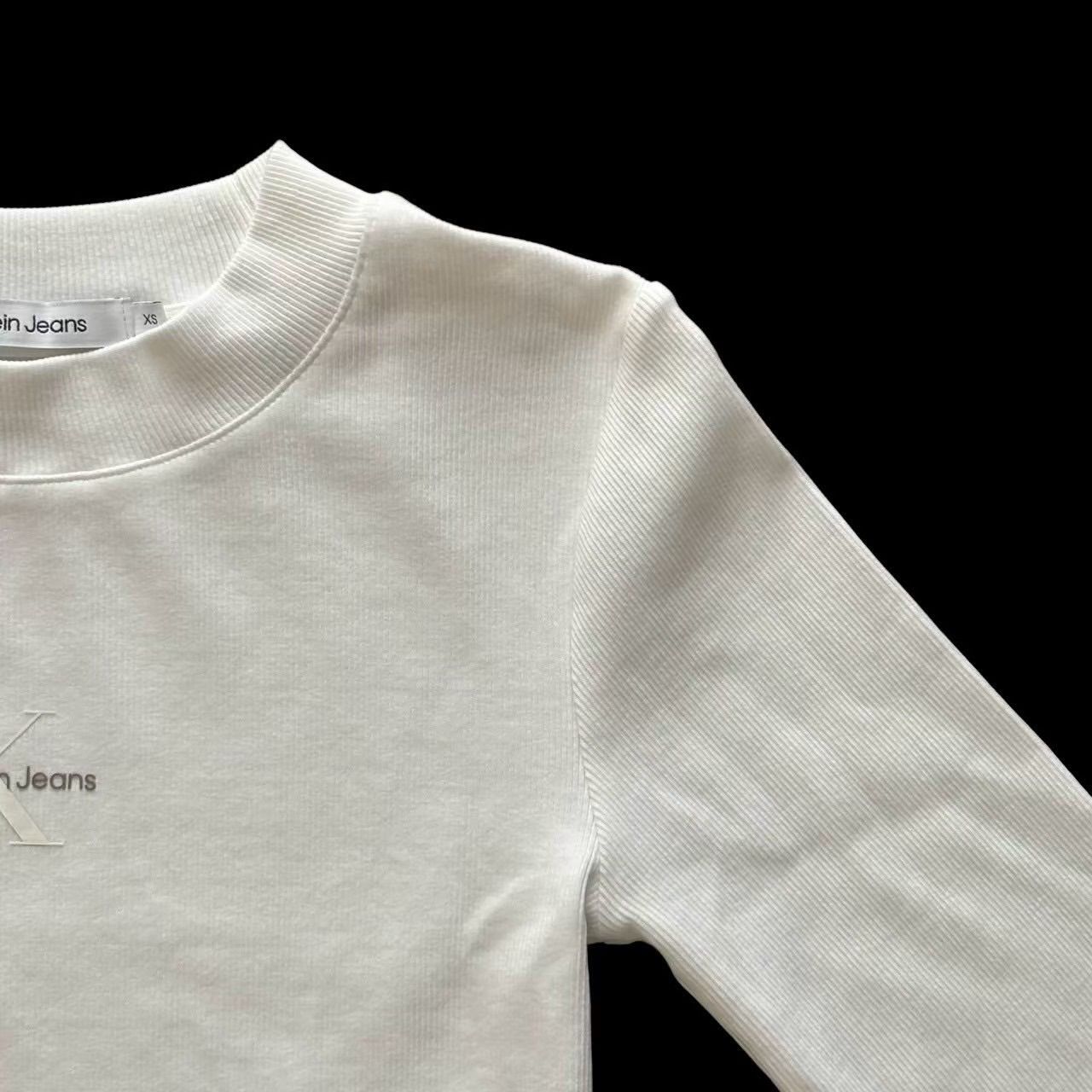 CalvinKlein カルバンクライン ロングスリープシャツ 白 ショート丈