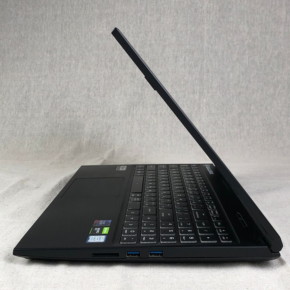 【最終値下げ】GALLERIA GCR1650GF ゲーミングノートPC ドスパラ、税別10万円を切ったGALLERIAのゲーミングノートPC