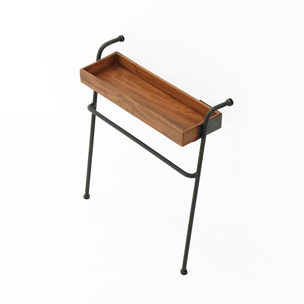 省スペースの収納に便利な