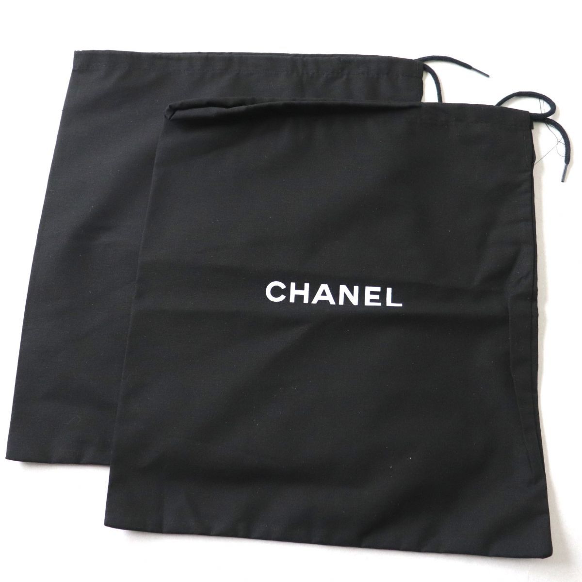 美品◎イタリア製 CHANEL シャネル 17B G33070 ユニセックス ココ