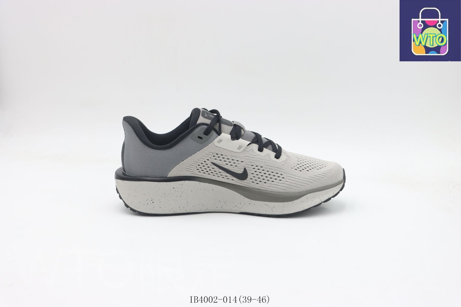 今日 NIKE ナイキ ランニングシューズ グレーブラック IB4002-014-WTO輸入1