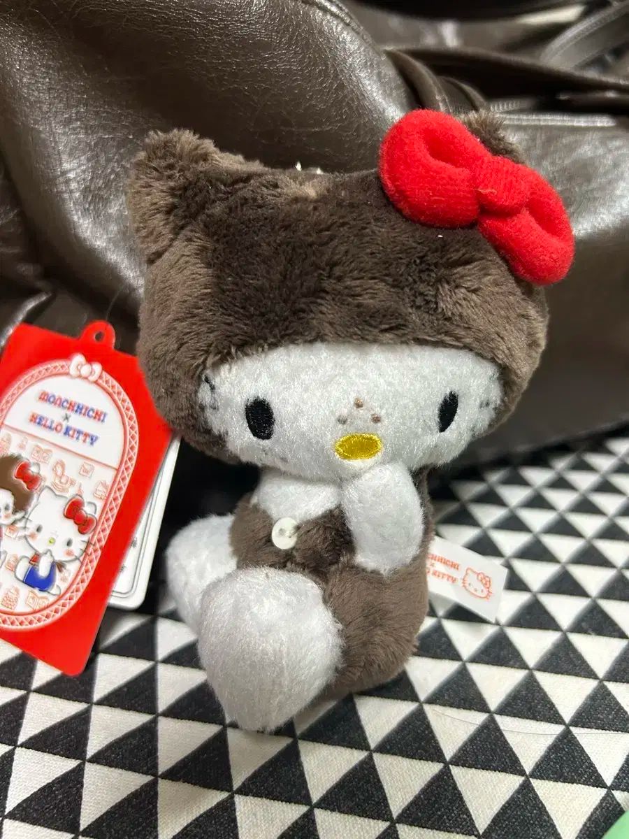 ハローキティ モンチチ 人形 簡単開封