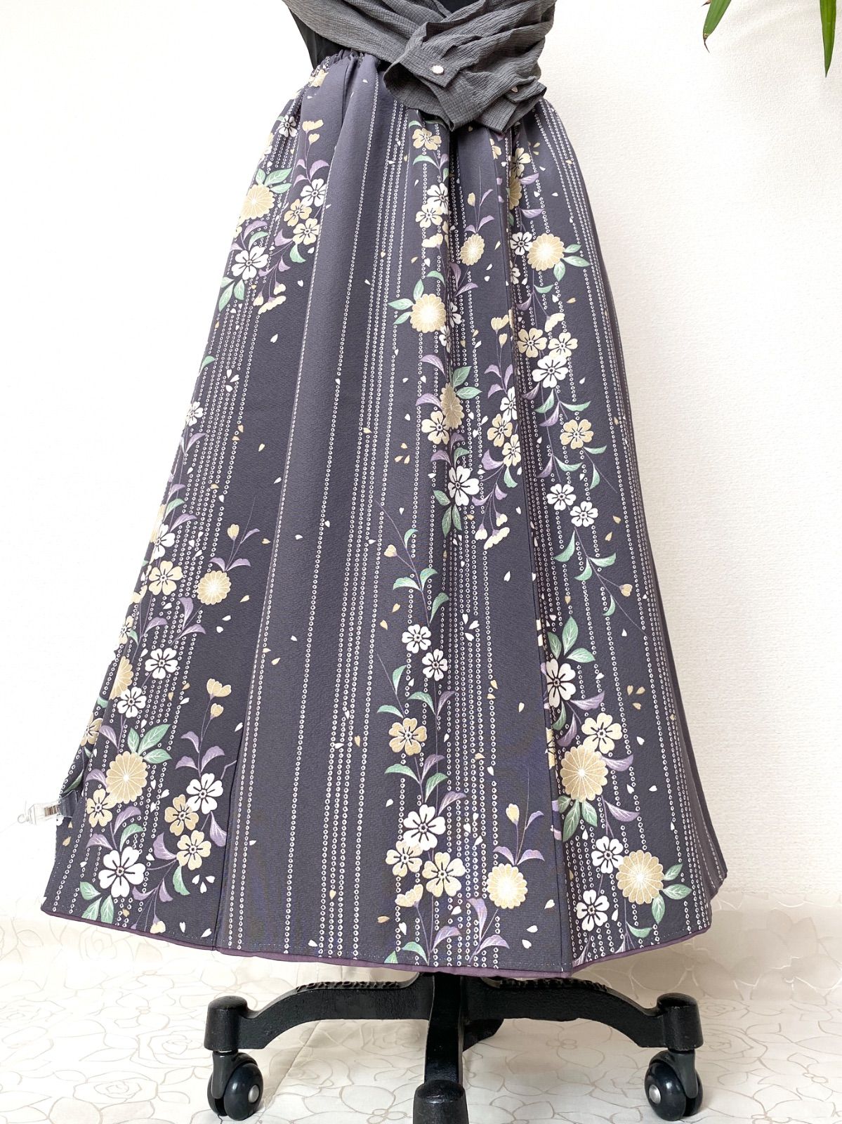 大人 着物スカートフリーサイズ着物リメイクウエストゴムロングスカートフリーサイズ みハンドメイドNO.5710