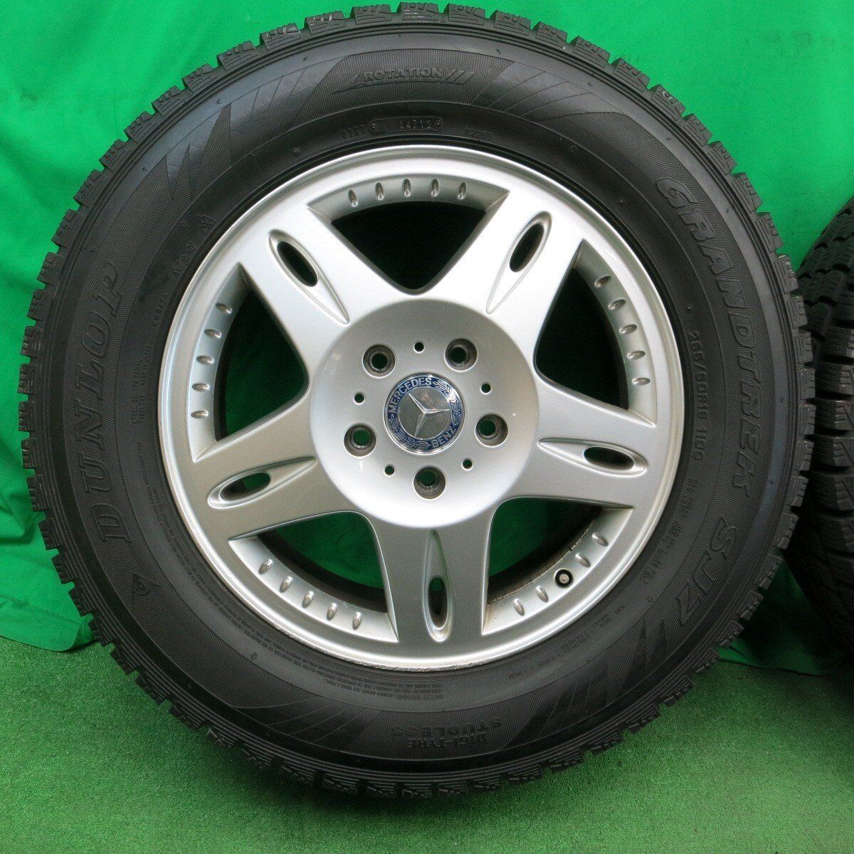 バリ溝 9.5分 ベンツ Gクラス ゲレンデ W463 純正 265 60R18 スタッドレス ダンロップ グラントレック SJ7 18インチ PCD130 5H 4051403ナス