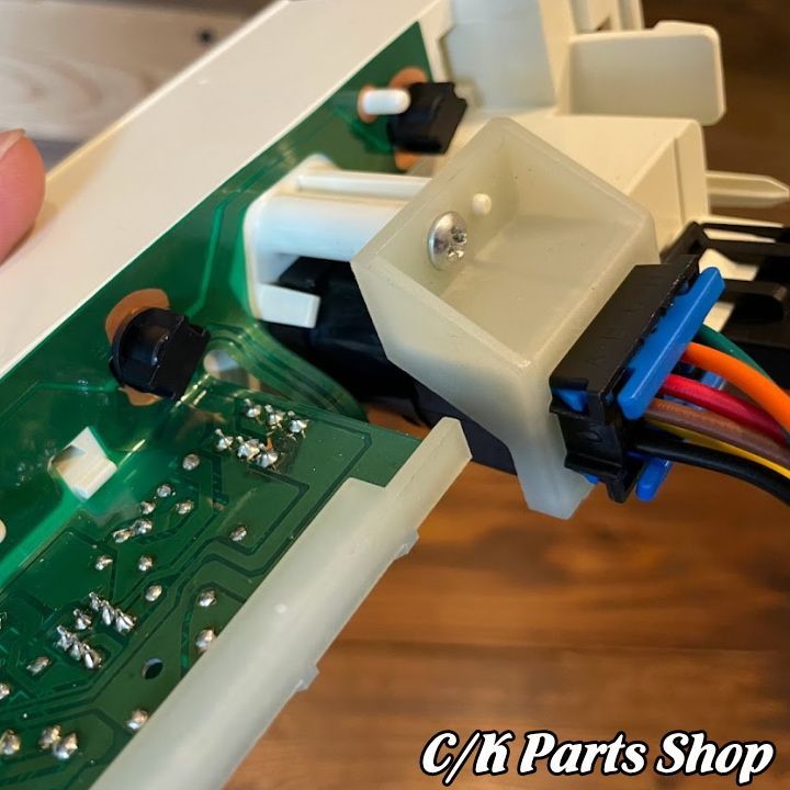 A Cコントロールパネル 95年 熱線スイッチあり 社外品 コントロールスイッチ エアコンパネル C1500 K1500 サバーバン タホ ユーコン FFCRYSTALESIA_COM