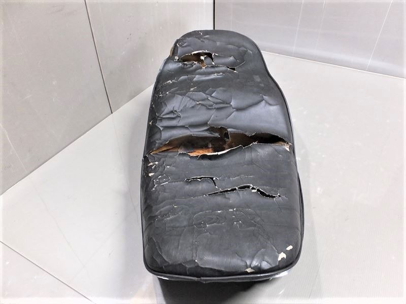 KZ1000LTD シート Z1000 Z1 Z2 カワサキ 当時物 [22-0517-10] [ 5082