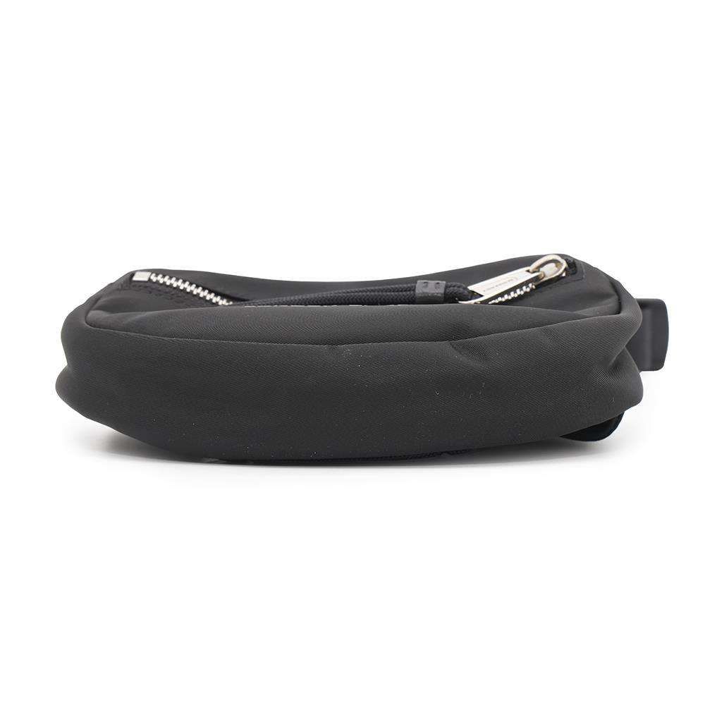 バーバリー ボディバッグ ロゴ ナイロン 8014519 BURBERRY バッグ 黒  
