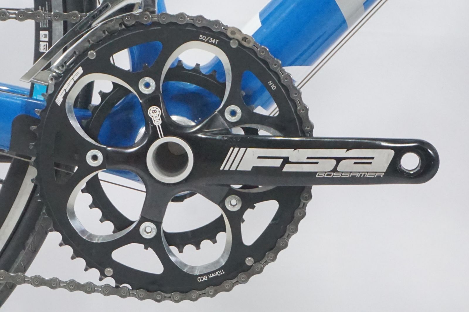 FOCUS 「フォーカス CAYO 4.0 2011年モデル ロードバイク / バイチャリ