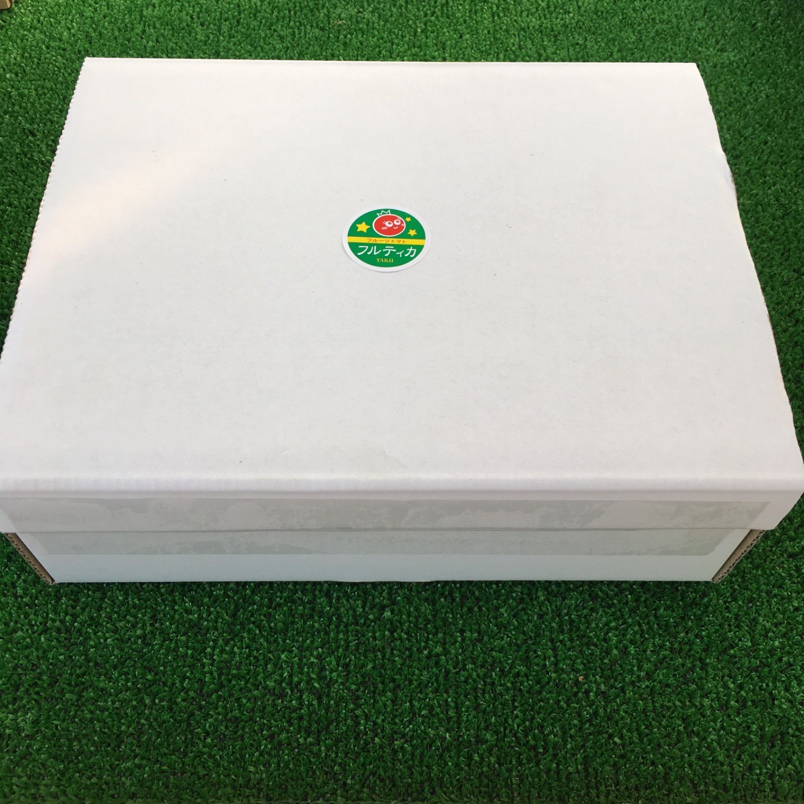 朝どりフルティカ🍅！2キロBOX！農家👩‍🌾より直送❣️常温配送❣️🚚メルカリ便80サイズ！フルーツトマト！
