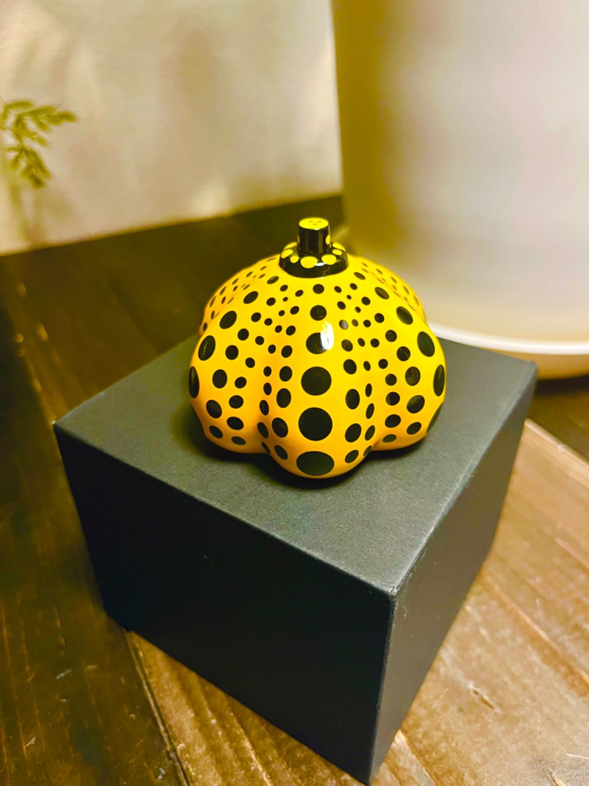 超美品の KUSAMA ペーパーウエイトの+bonfanti 草間弥生 草間彌生 ...